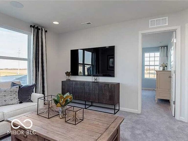 Building Photo - 4894 Oak Hl Dr