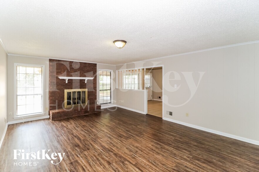 Building Photo - 2803 Gailwood Dr