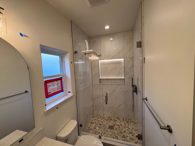 Building Photo - 1577 Cottonwood Dr