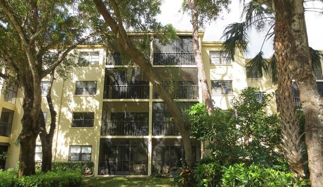 Primary Photo - 315 30th Ave W