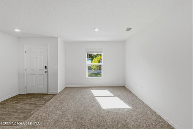 Building Photo - 511 Trumpet St SW