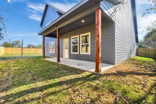 Building Photo - 1115 Bell St