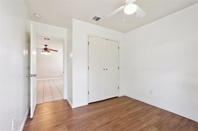 Building Photo - 4601 Bundyhill Dr