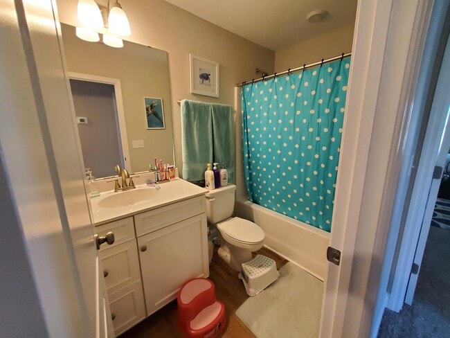 Building Photo - 106 Ridge Cove Ln