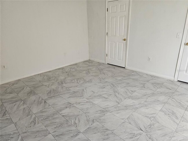 Building Photo - 479 Cardinal Ct