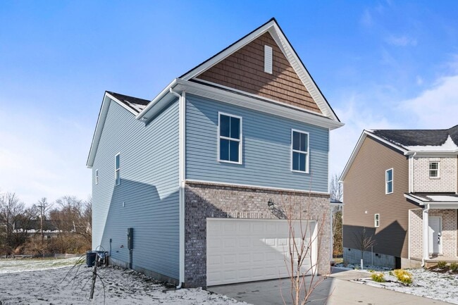 Building Photo - 117 Lambert Fld