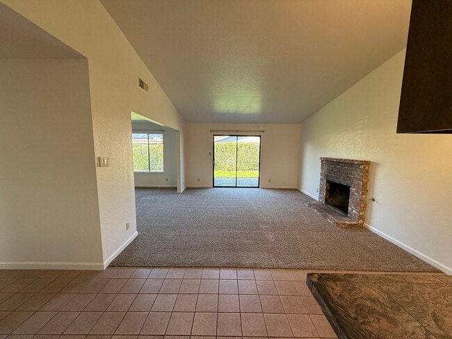 Building Photo - Single story home located in the Stonewood neighborhood!