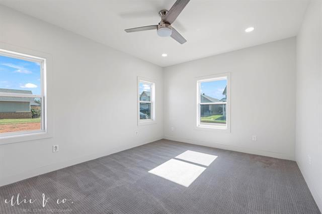 Building Photo - 1510 Old Settlers Way