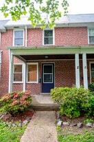 Building Photo - 8332 Hillendale Rd
