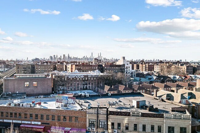 Building Photo - 91-09 Roosevelt Avenue