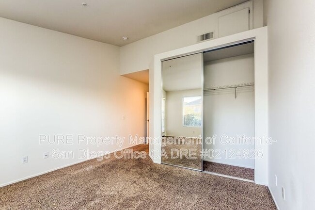 Building Photo - 31977 Arlington Cir