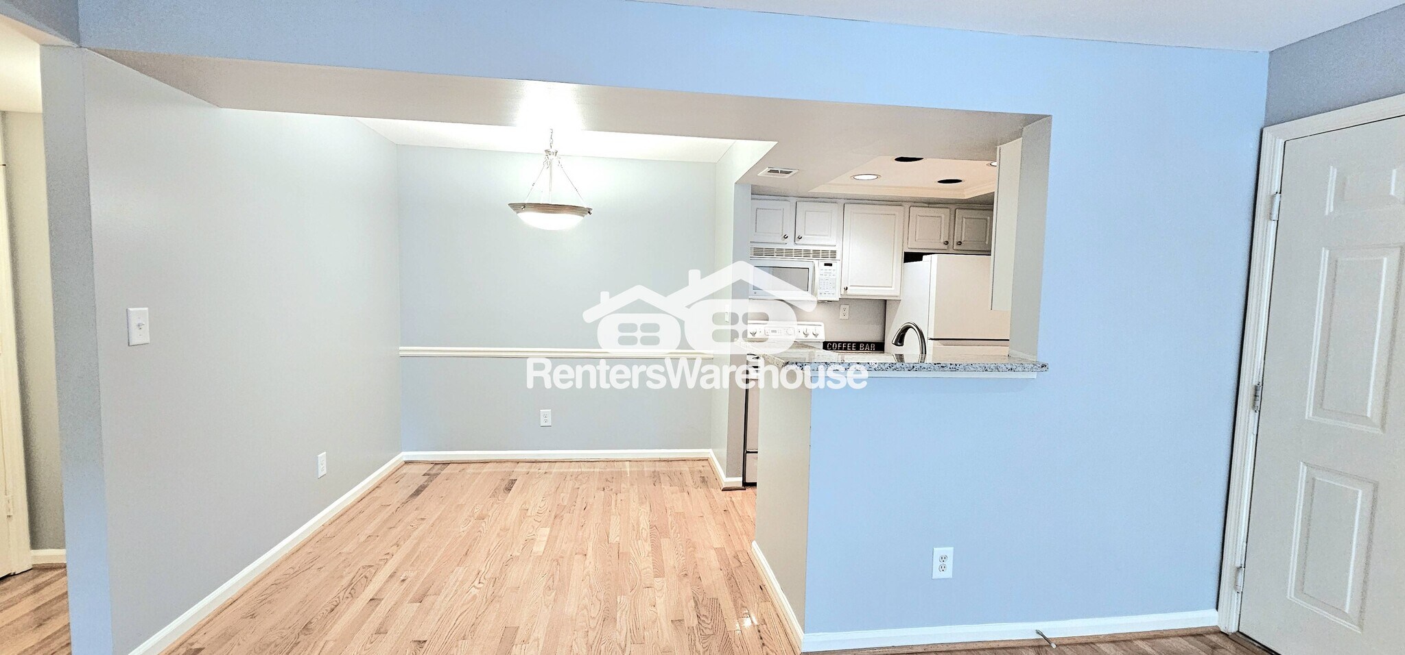 Building Photo - 2060 Chastain Park Ct NE