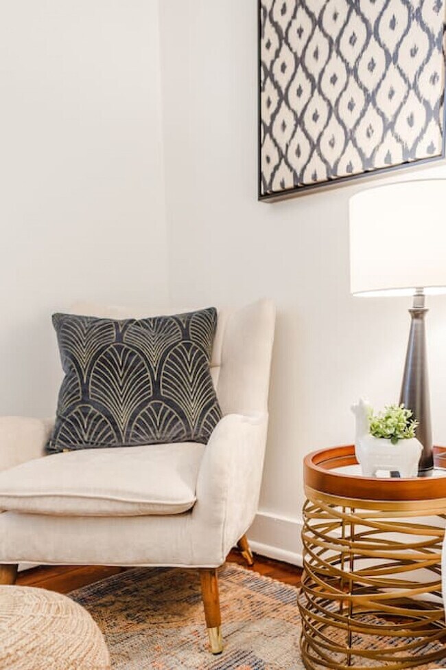 Building Photo - 11 Catlin Alley