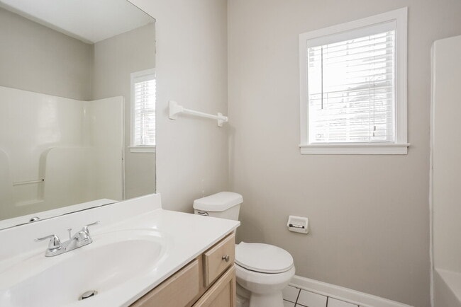 Building Photo - 2675 Meis Ln