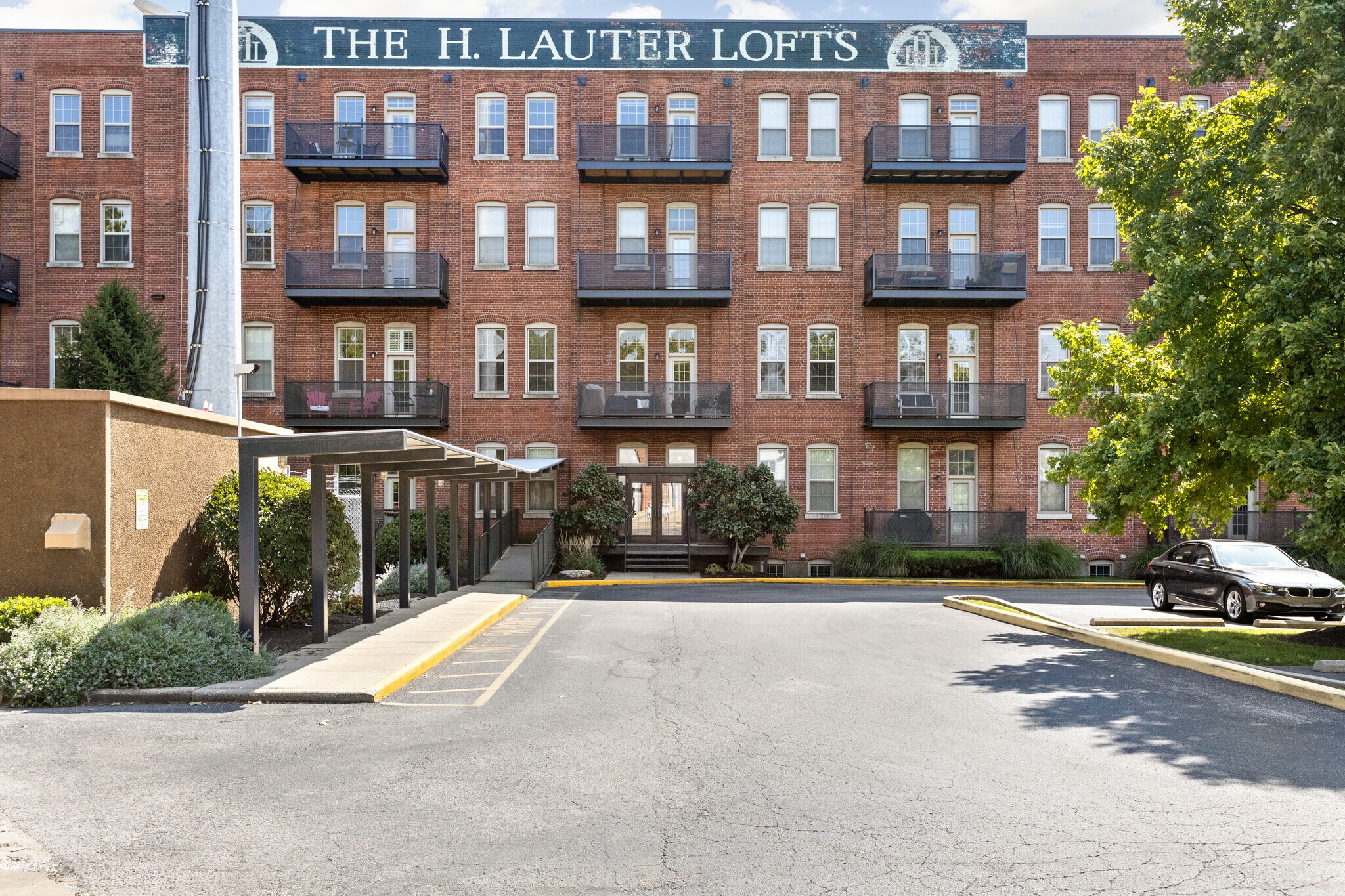 Building Photo - 55 S Harding St