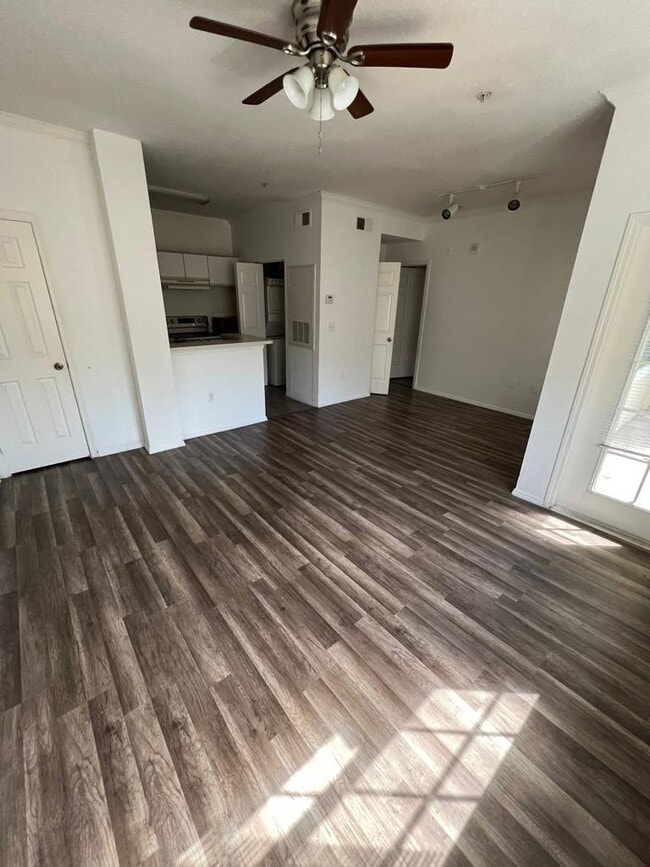 Building Photo - 2564 Robert Trent Jones Dr