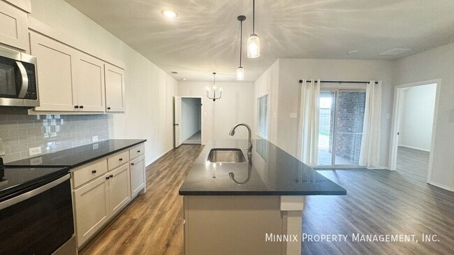 Building Photo - 2703 137th St