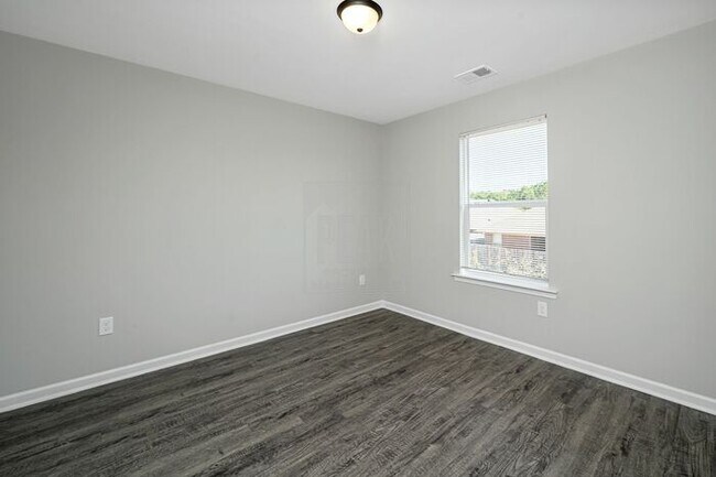 Building Photo - Celebrate Spring in Style:  Brand New Construction Home for Lease!