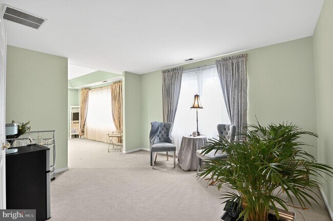 Building Photo - 20 Jasmine Rd