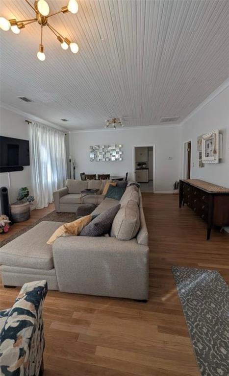 Building Photo - 1520 E 21st Ave