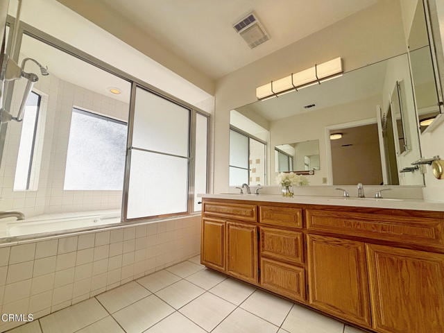 Building Photo - 210 W Woodruff Ave