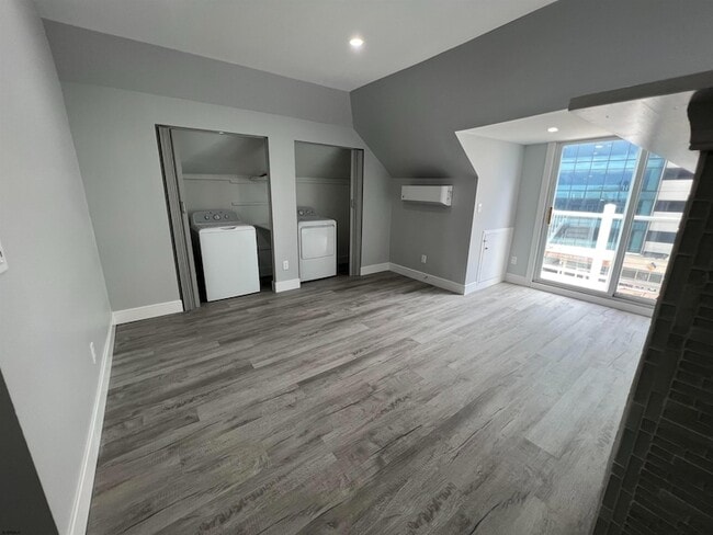 Building Photo - 3801 Atlantic Ave