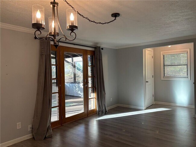 Building Photo - 209 Evans Cook Ct