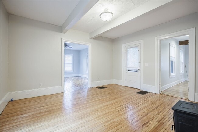 Building Photo - 1874 Blossom Rd