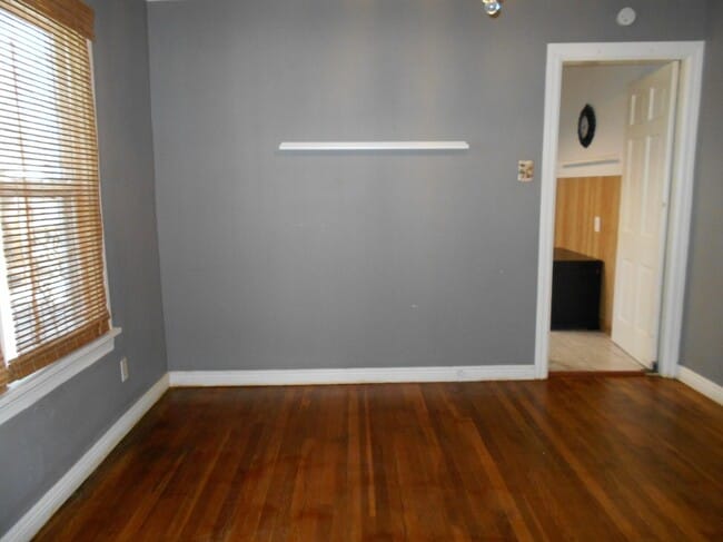 Building Photo - 2518 25th St