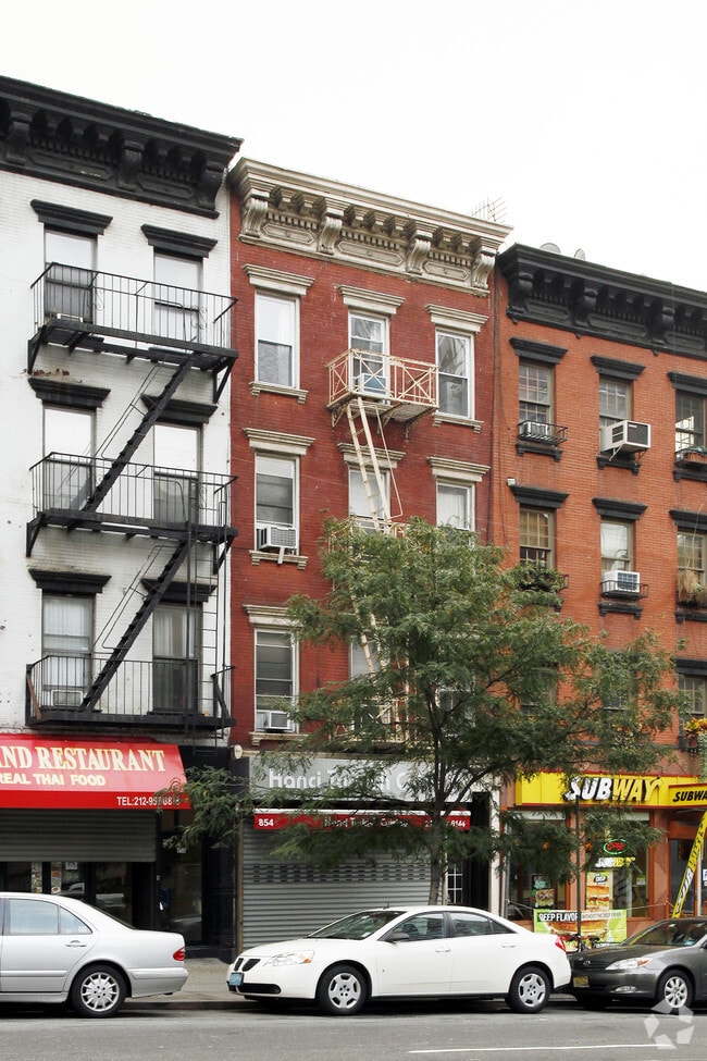 Building Photo - 854 Tenth Ave