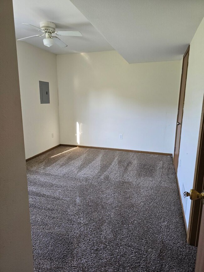 Building Photo - 5713-5715 Canaveral Dr.