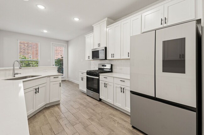 Building Photo - 201 Tortugas Dr