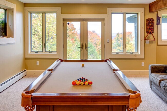 Building Photo - 74 Harvest Ln