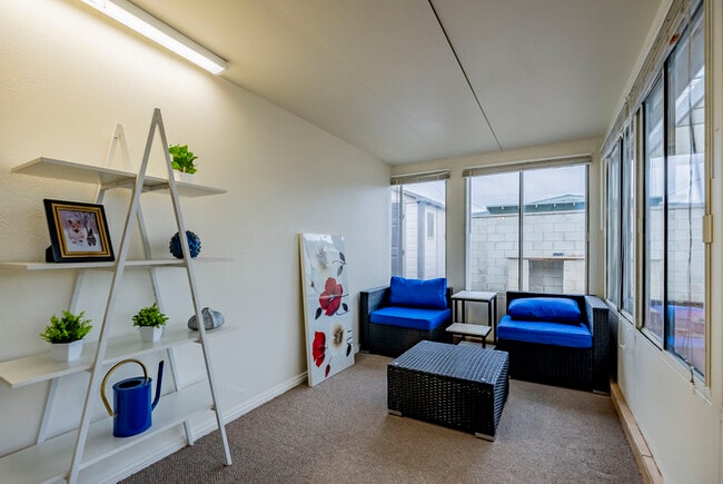 Building Photo - Furnished 3BR Glendora Home | Quiet Retreat + Parking