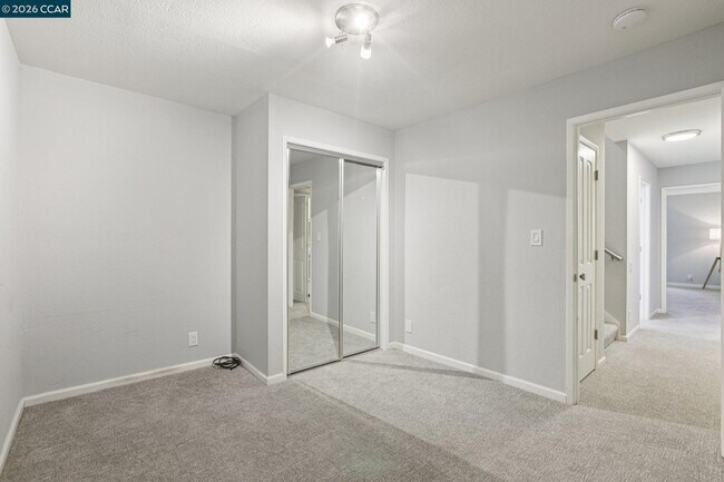 Building Photo - 1541 Moraga Way