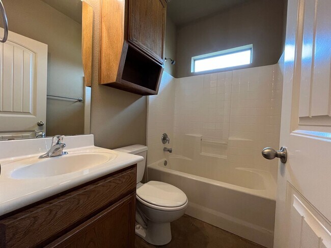 Building Photo - 3105 Beauford St
