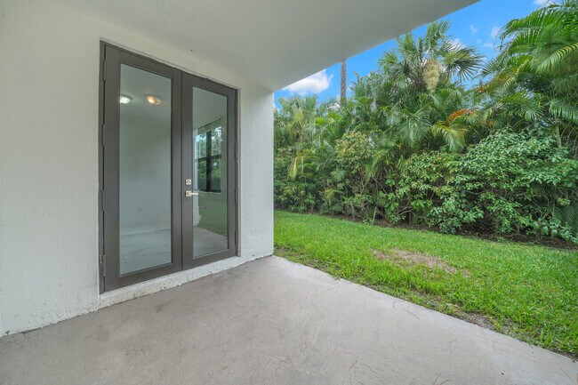 Building Photo - 407 Bella Sol Way