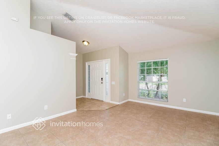 Building Photo - 11581 Misty Isle Ln