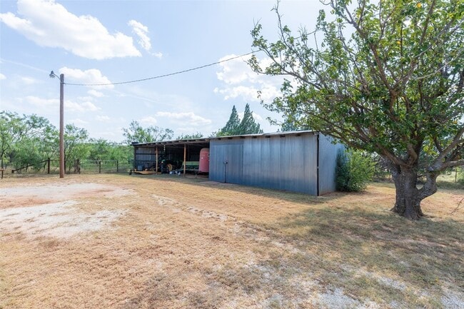 Building Photo - 109 Clark Rd