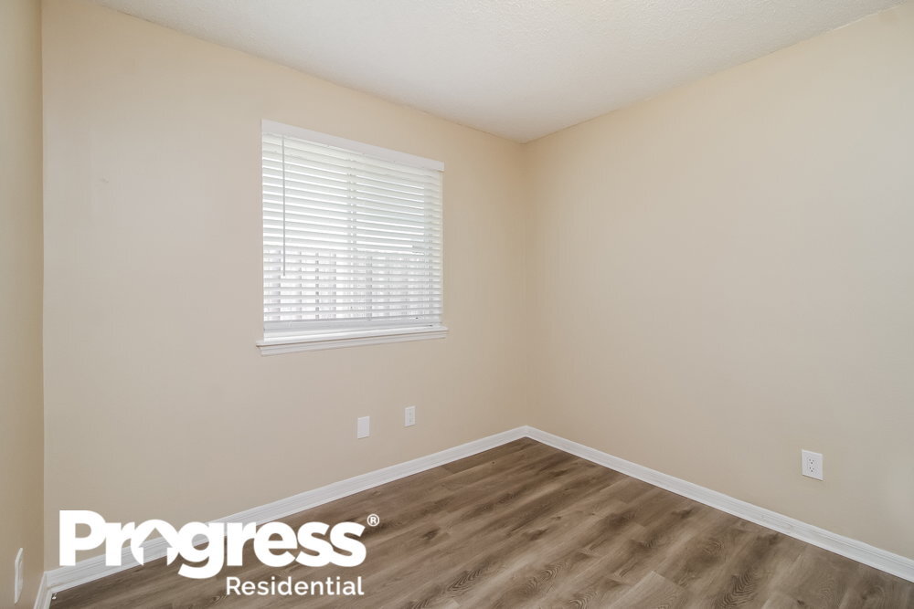Building Photo - 1053 Brielle Ave