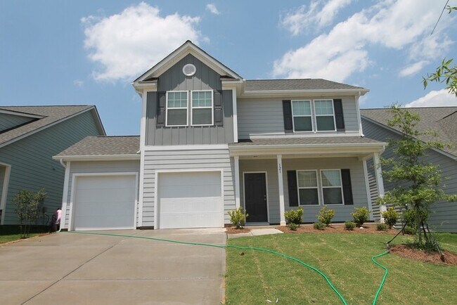 Primary Photo - BEAUTIFUL 4 bedroom Single Family Home for...