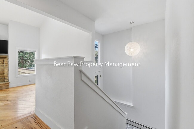 Building Photo - "Charming North  Evergreen Townhouse" "