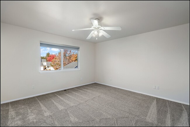Building Photo - ADON5541