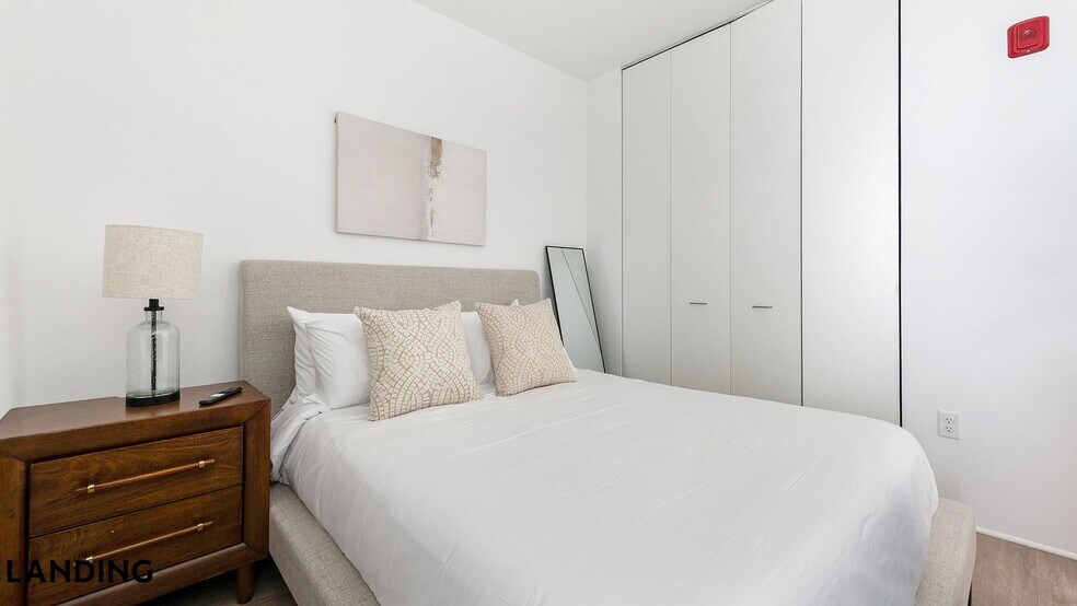 Building Photo - 5334 Baltimore Ave