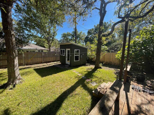 Building Photo - 11505 Murcia Dr