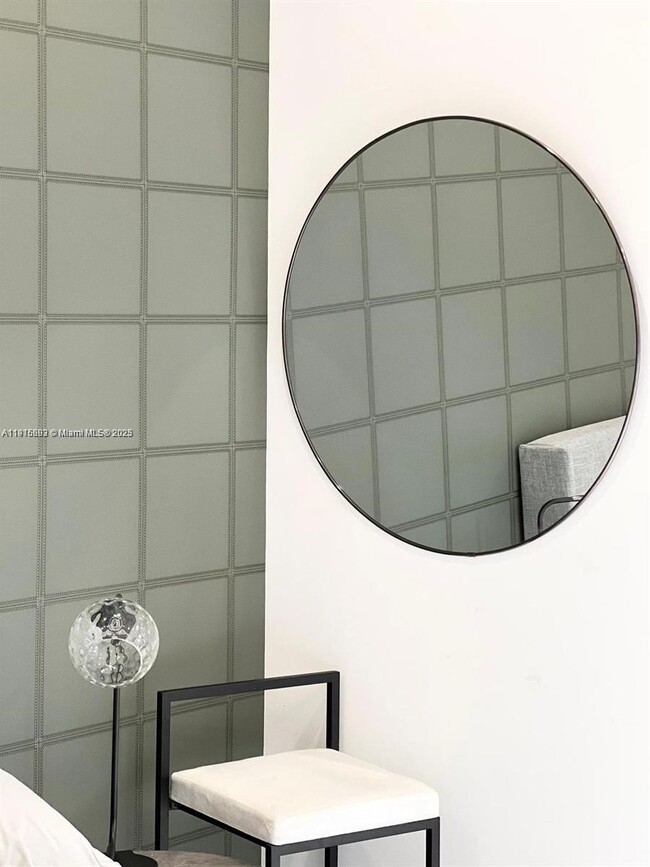 Building Photo - 2150 SW 46th Ct