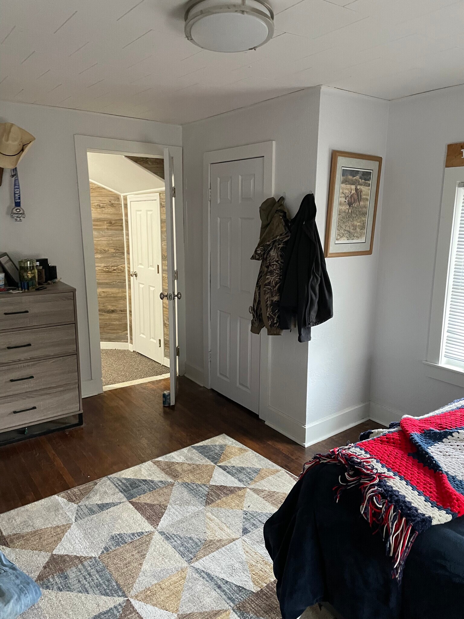 Large bedroom 1 - 108 Glenwood Ave