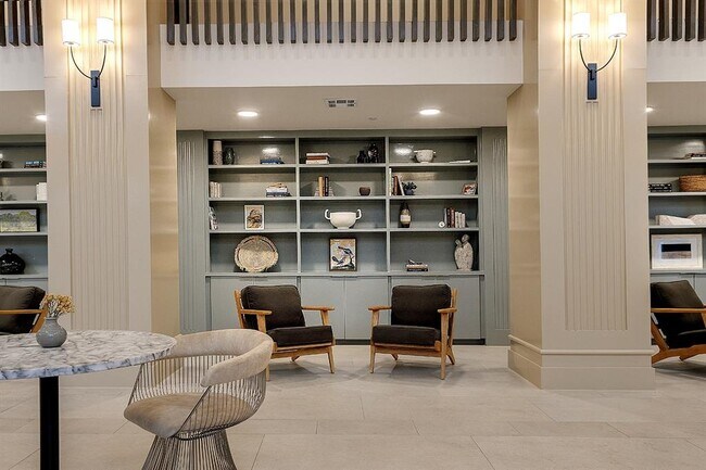 Building Photo - 8900 Six Pines Dr