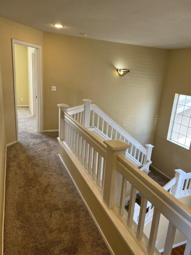 Building Photo - Modern 4 Bedroom 3 Bath Close to Marina Suisun City *Star Rentals