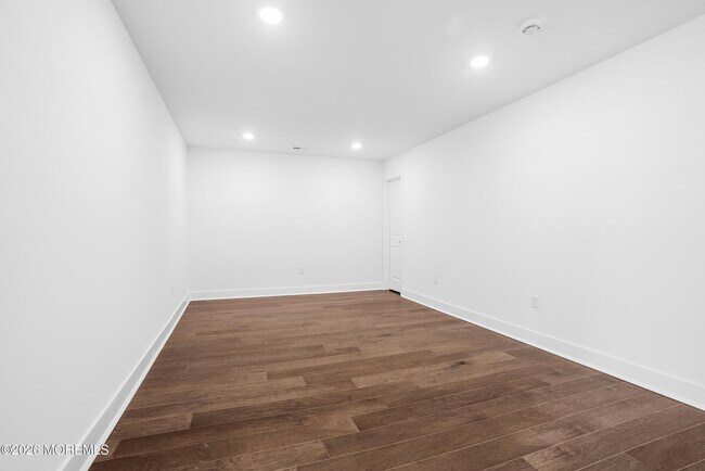 Building Photo - 103 Woolley Ct